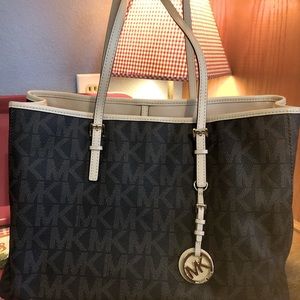Michael Kors Shoulder/Tote Bag
